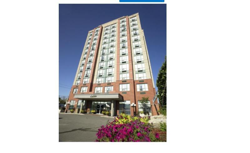 Courtyard By Marriott Kitchener Hotel Bagian luar foto